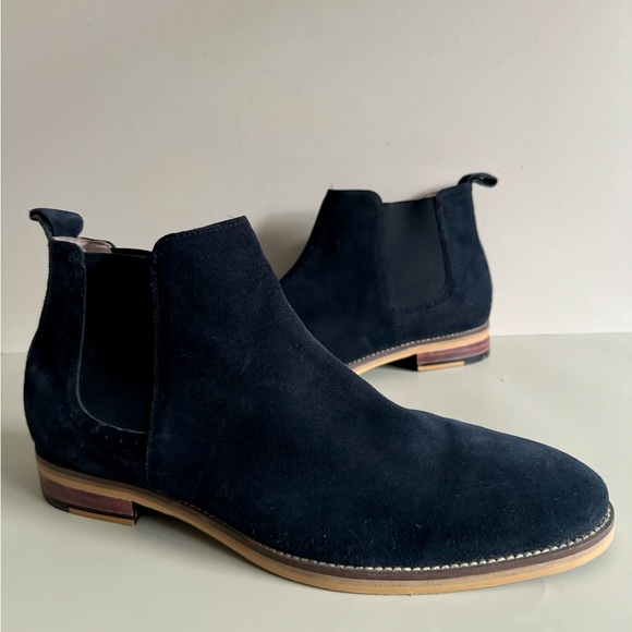 JOHNSON & MURPHY NAVY SUEDE LEATHER PULL ON CHELSEA BOOTS SZ 11 Men’s - Picture 7 of 7